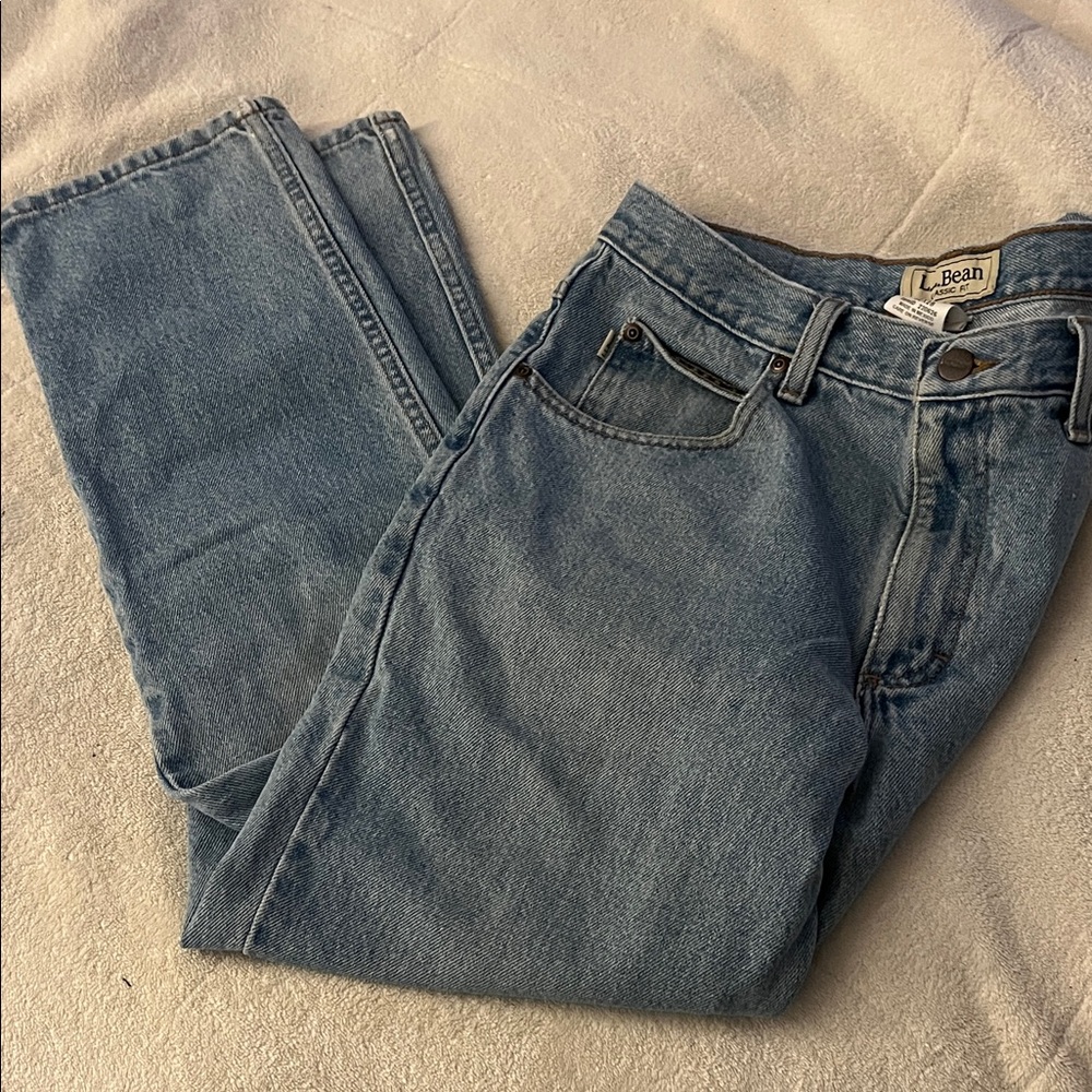 LL Bean Classic Fit Men’s Medium Wash Jeans